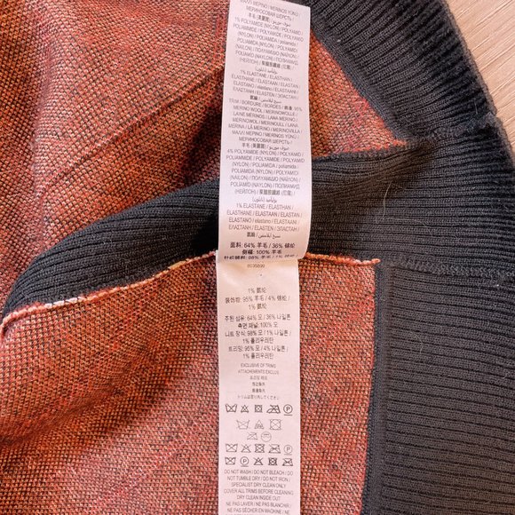 Burberry Plaid Merino Wool Blend Cardigan Red Black Bias Plaid (L) - Picture 10 of 11